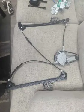 68028770aa Dodge Challenger Front Door Window Regulator And Motor