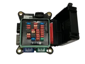 31m-329-0 Eaton Multiplex Vehicle Electrical Center Mvec 8 Relays 16 Fuses