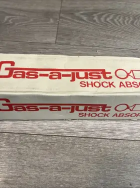 Kg-5428 Kyb Kg5428 Gas-a-just Gas Shock Absorber Brand New #3