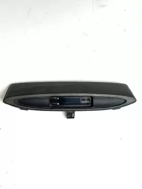 25820-2y900 Nissan 2000 - 2001 Maxima Center Dash Digital Clock Oem
