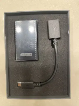1868248-00-a Tesla Solid State Drive 1tb Official