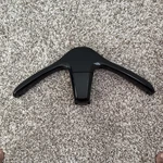 Land Rover Click Go Hanger VPLRS0390. Fixed Price $49.99.